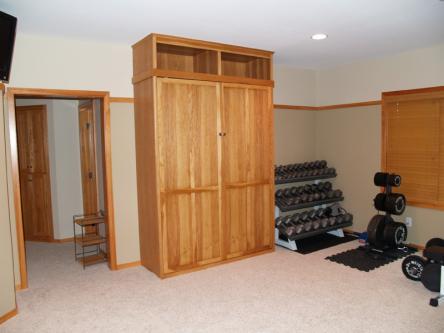 Hickory Queen Sized Murphy Bed Closed