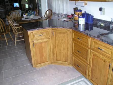Oak Kitchen Corner